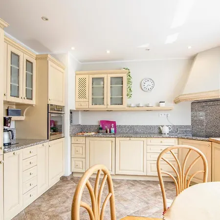 Cozy In With Wifi アパート グディニャ